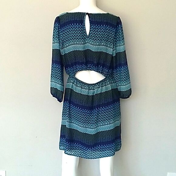 Speechless Long Slleeve Sheer Peek A Boo Back Dress. - Picture 5 of 12